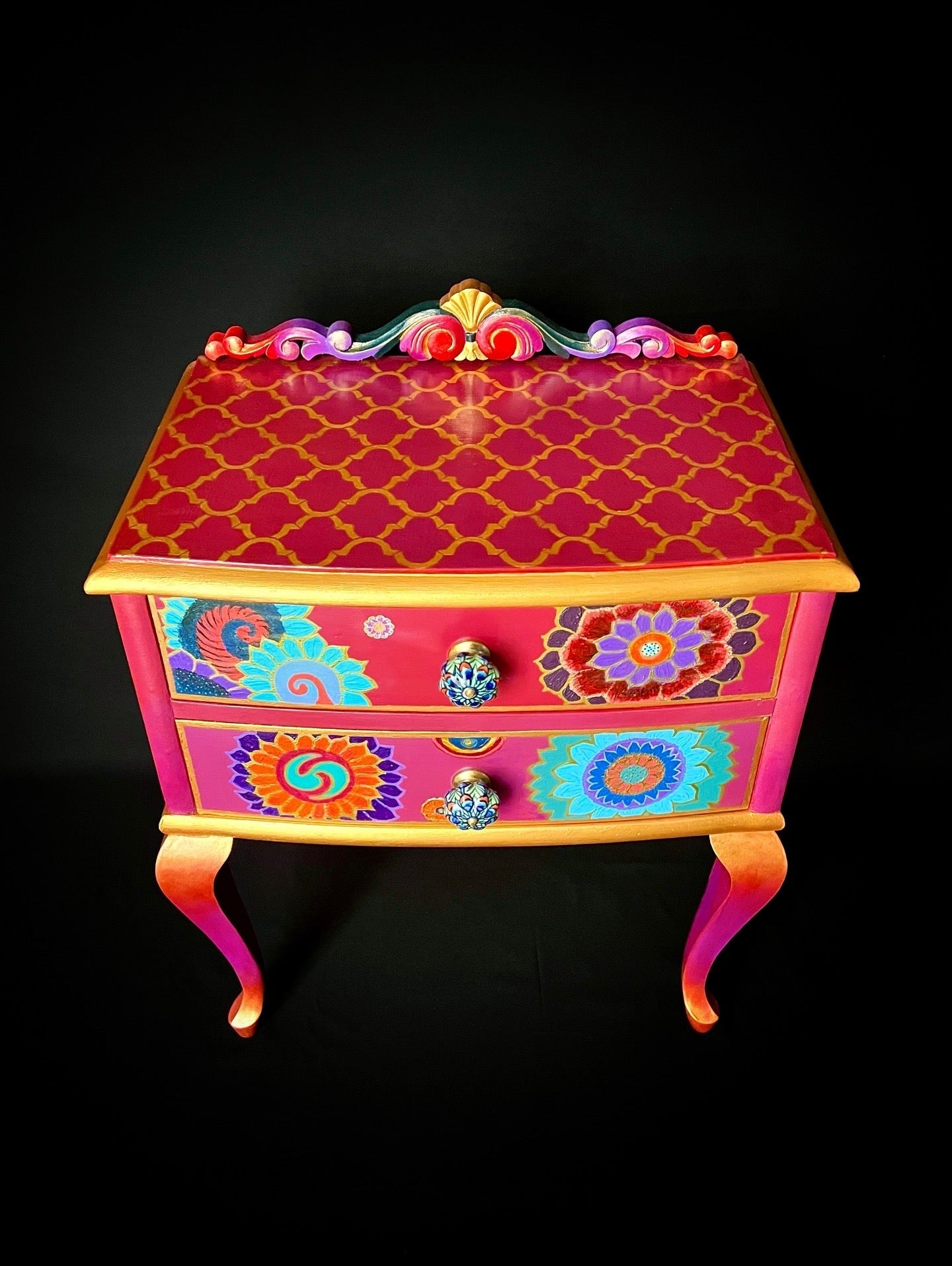 {{ product_title }} – {{ option1 }} {{ option2 }} image {{ incrementing_number }} | CredenzArt custom design