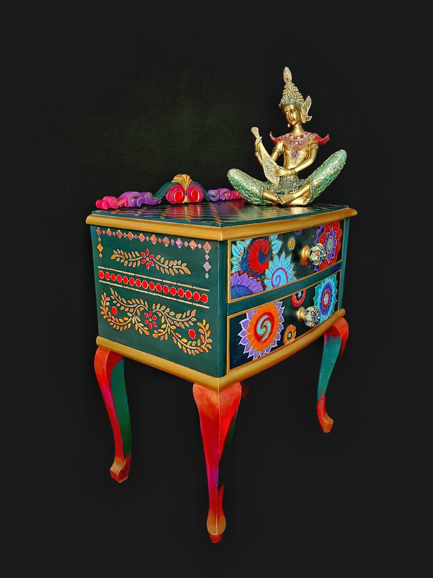 {{ product_title }} – {{ option1 }} {{ option2 }} image {{ incrementing_number }} | CredenzArt custom design