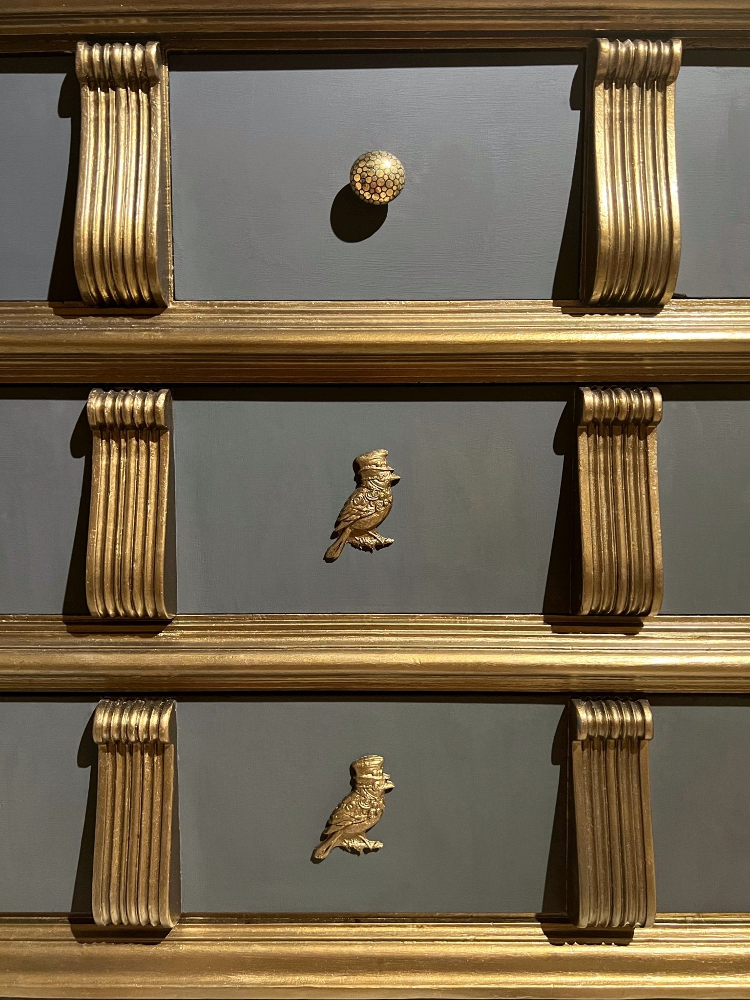 {{ product_title }} – {{ option1 }} {{ option2 }} image {{ incrementing_number }} | CredenzArt custom design