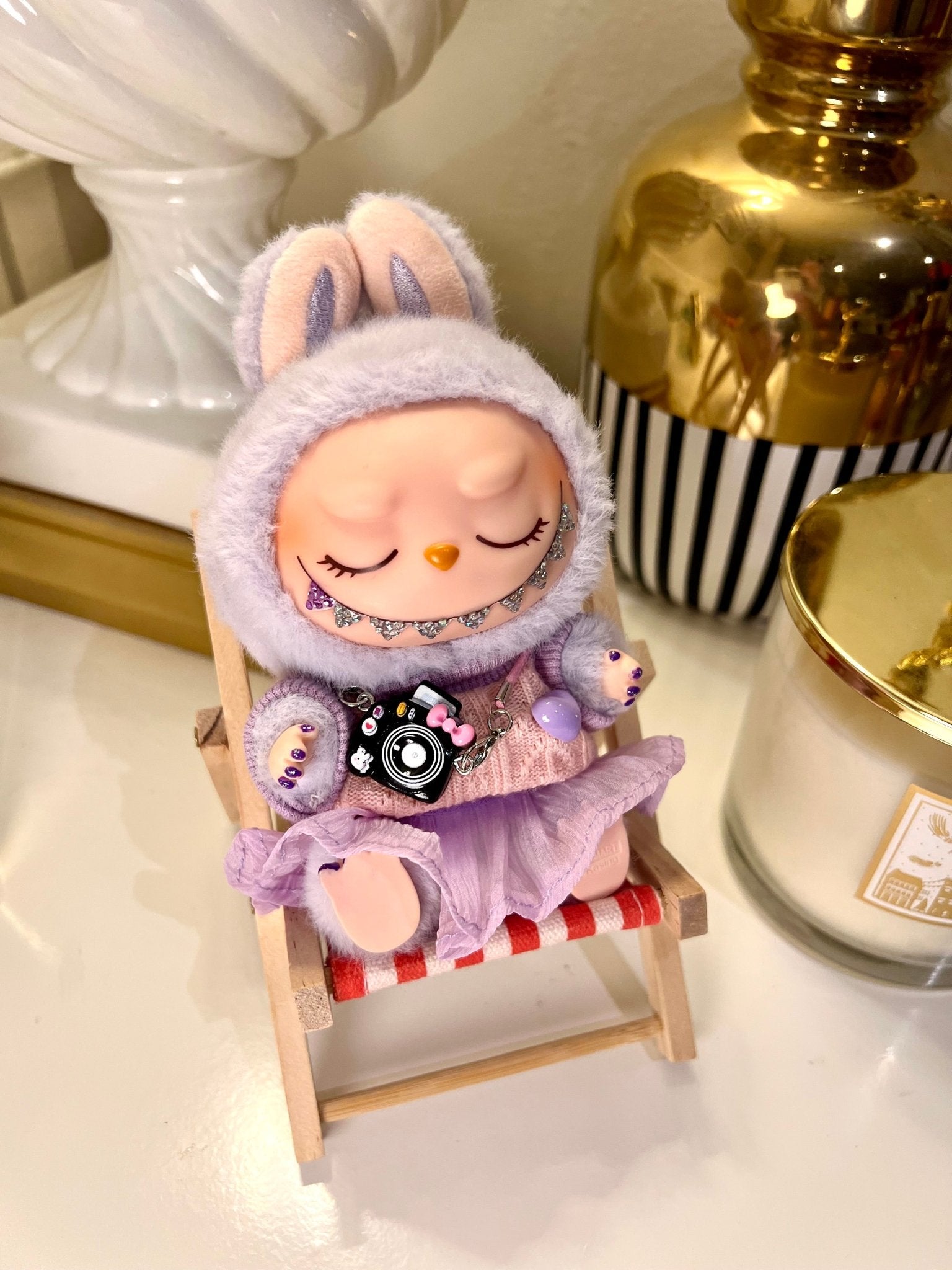 {{ product_title }} – {{ option1 }} {{ option2 }} image {{ incrementing_number }} | CredenzArt custom design