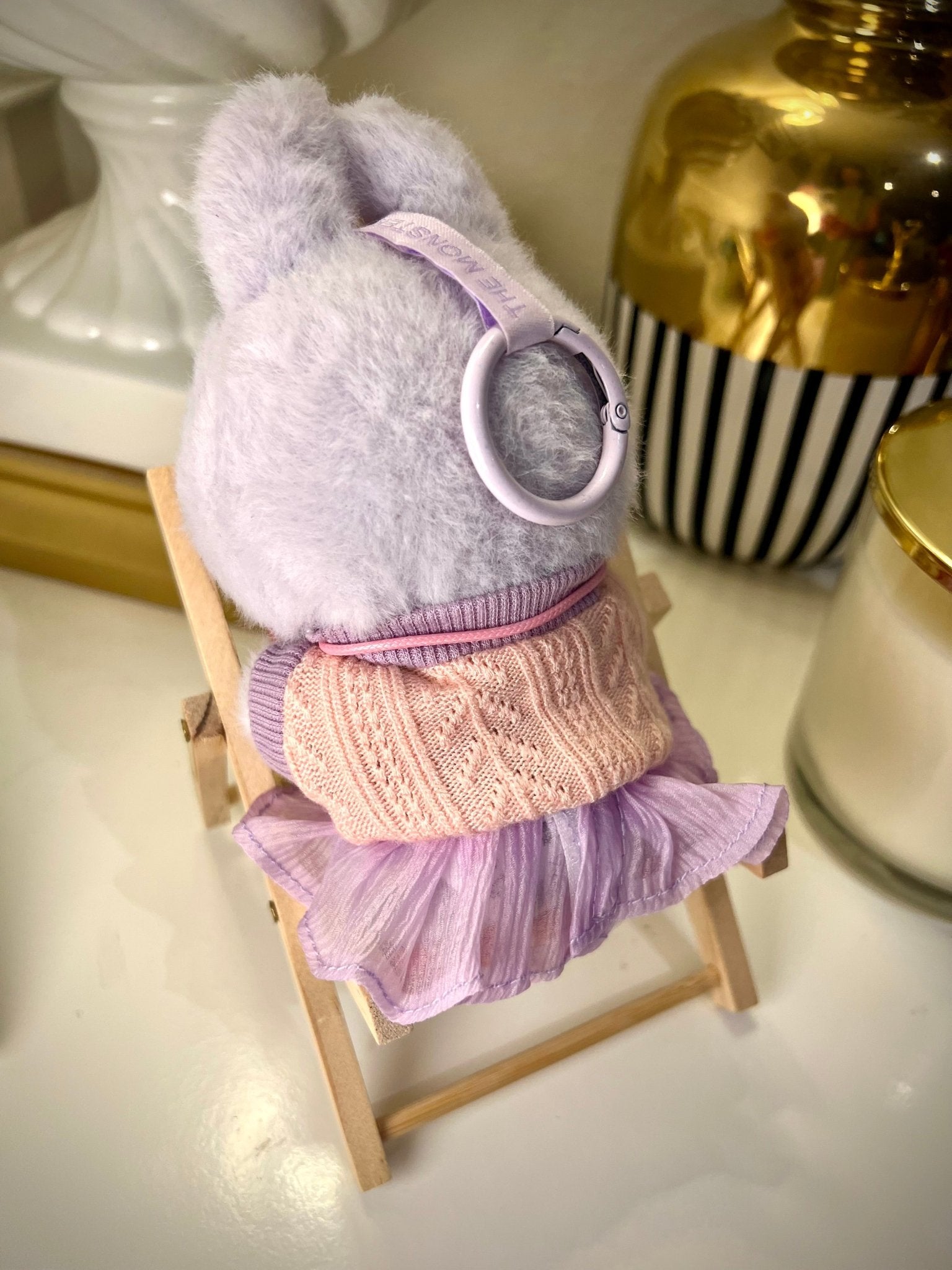 {{ product_title }} – {{ option1 }} {{ option2 }} image {{ incrementing_number }} | CredenzArt custom design