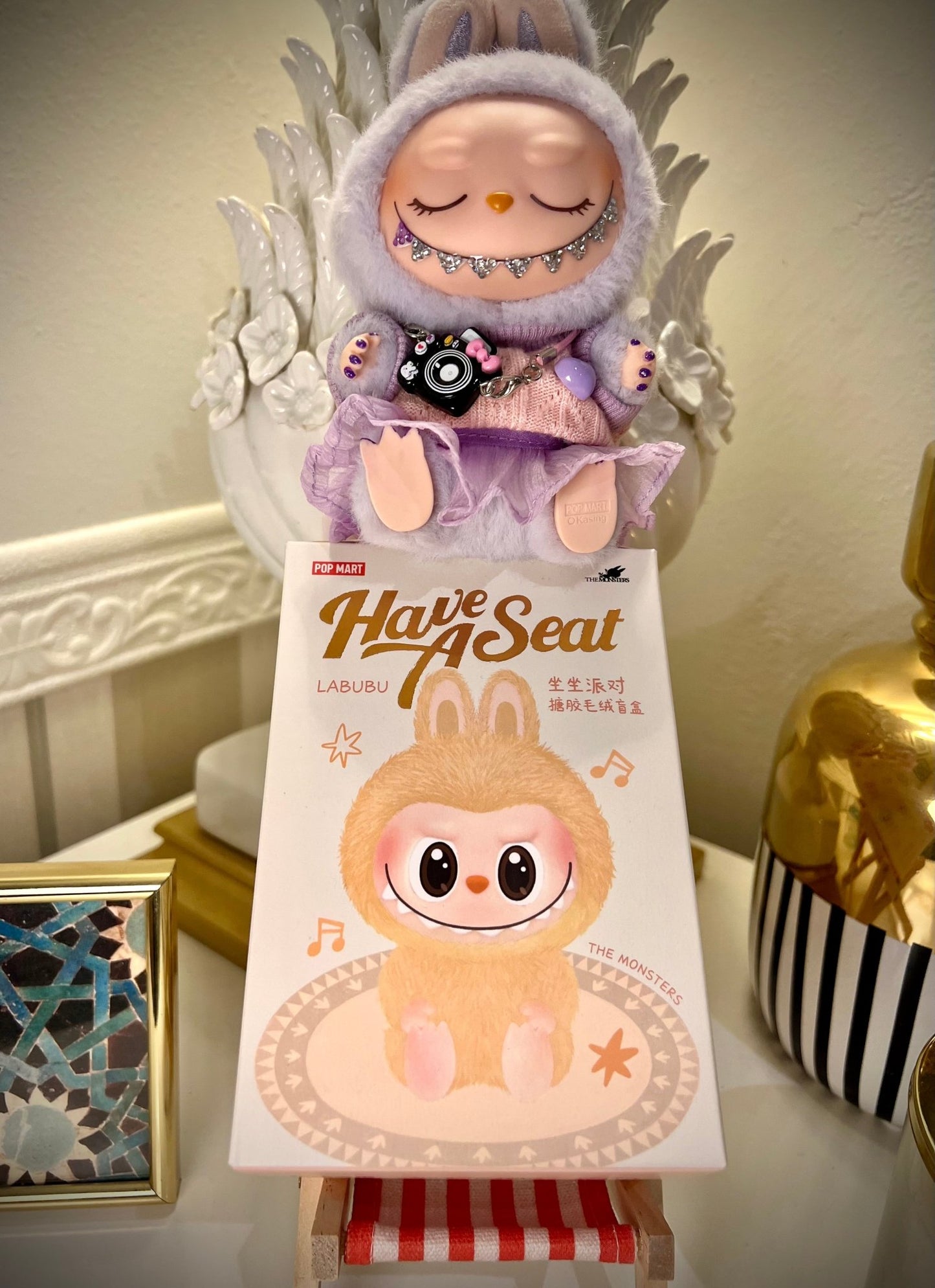 {{ product_title }} – {{ option1 }} {{ option2 }} image {{ incrementing_number }} | CredenzArt custom design