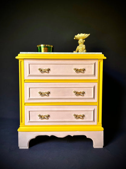 {{ product_title }} – {{ option1 }} {{ option2 }} image {{ incrementing_number }} | CredenzArt custom design