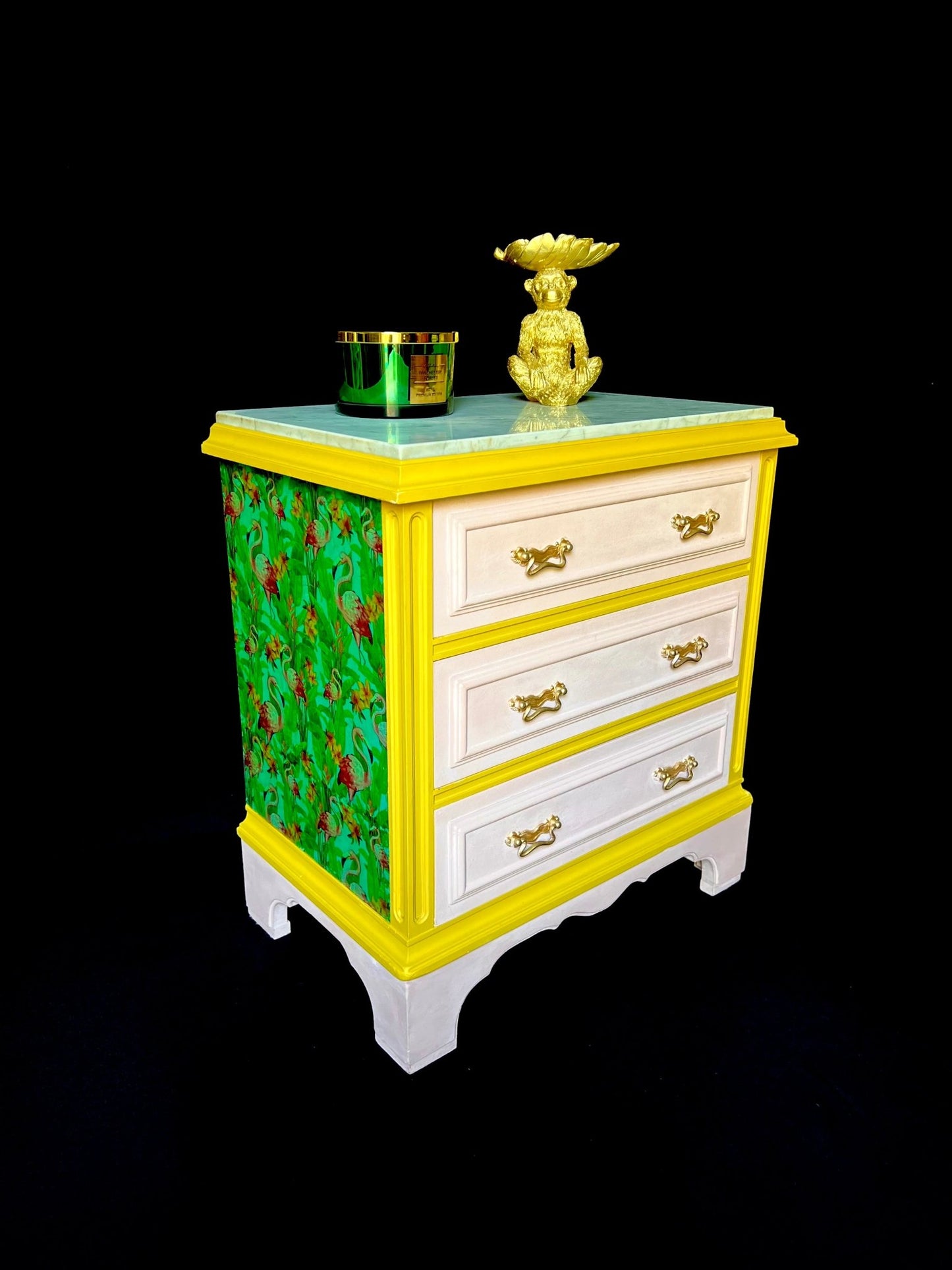 {{ product_title }} – {{ option1 }} {{ option2 }} image {{ incrementing_number }} | CredenzArt custom design