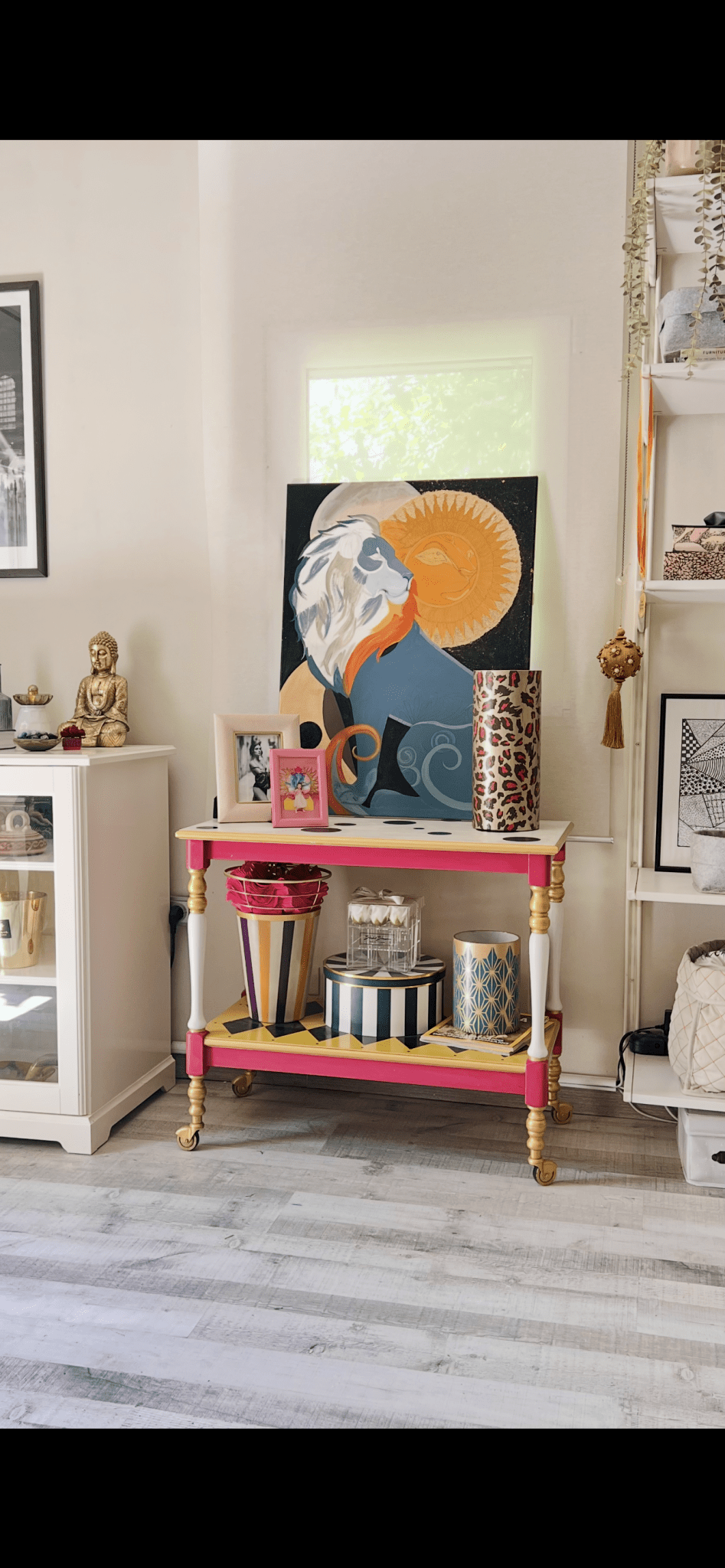 {{ product_title }} – {{ option1 }} {{ option2 }} image {{ incrementing_number }} | CredenzArt custom design