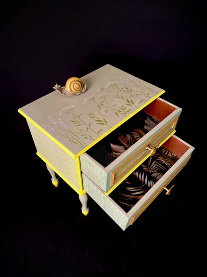 {{ product_title }} – {{ option1 }} {{ option2 }} image {{ incrementing_number }} | CredenzArt custom design