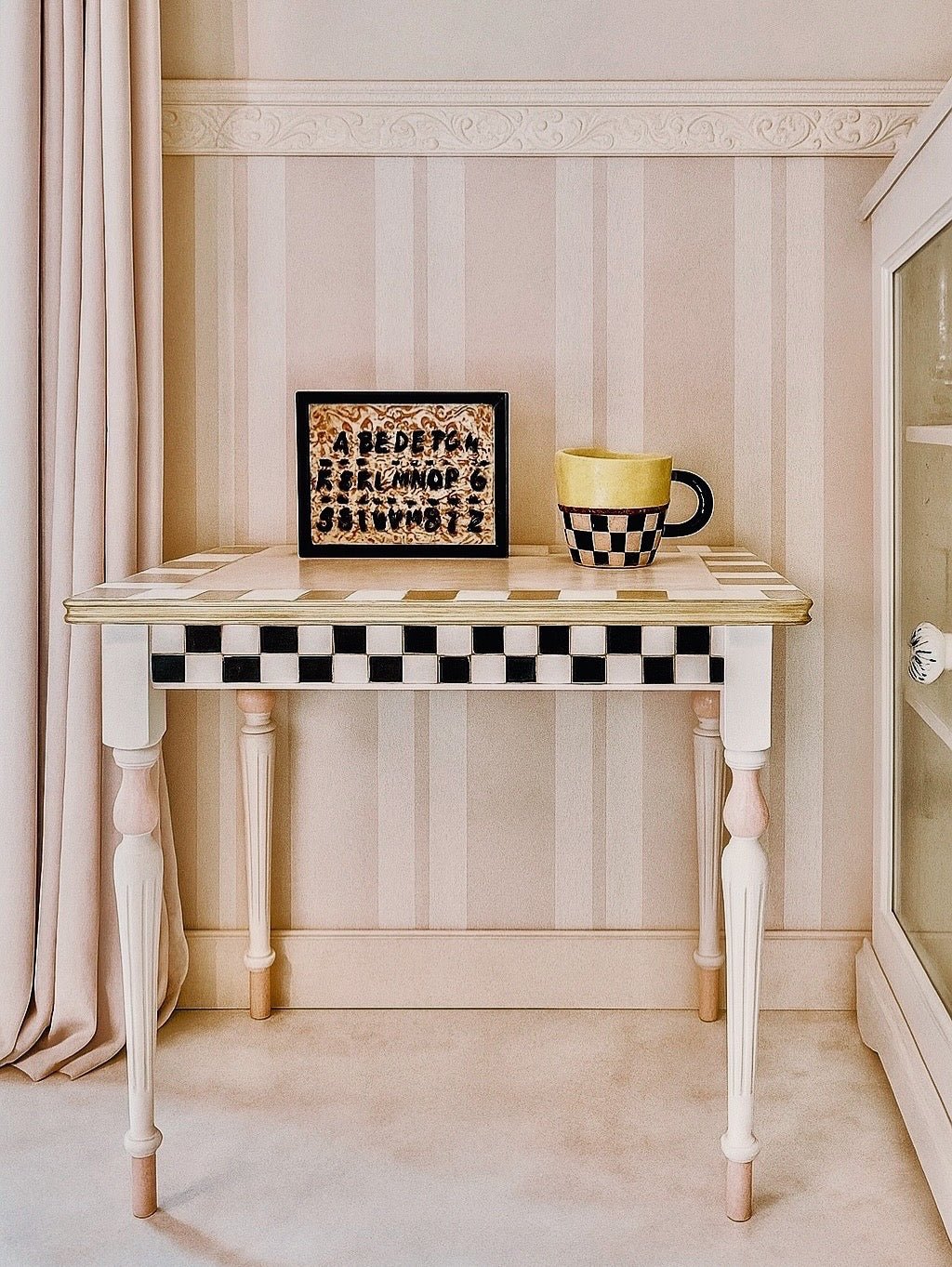 {{ product_title }} – {{ option1 }} {{ option2 }} image {{ incrementing_number }} | CredenzArt custom design