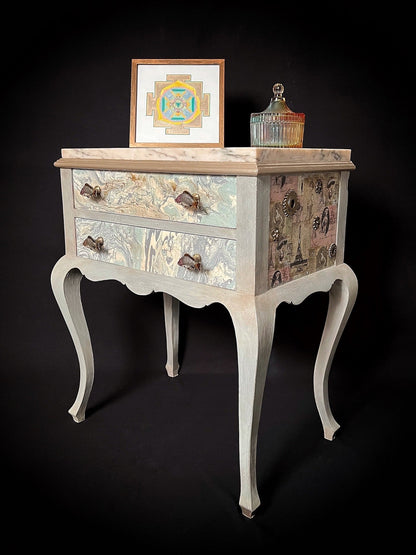 {{ product_title }} – {{ option1 }} {{ option2 }} image {{ incrementing_number }} | CredenzArt custom design