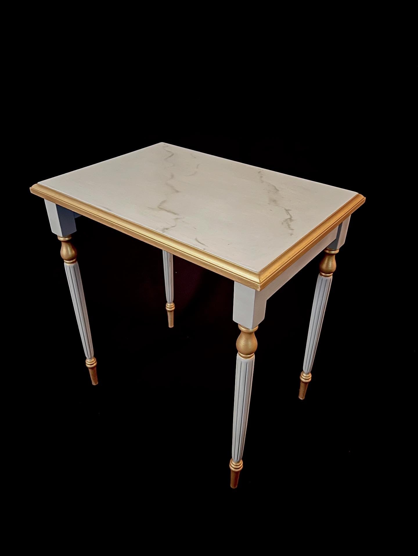 {{ product_title }} – {{ option1 }} {{ option2 }} image {{ incrementing_number }} | CredenzArt custom design